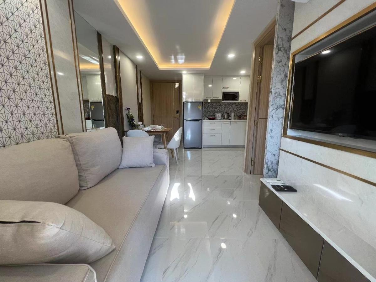 Romantic Beach Apartment芭堤雅水系高档酒店式公寓可做饭 Csomtien-part Kültér fotó